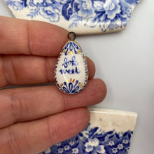 Load image into Gallery viewer, 49. fok weet talisman