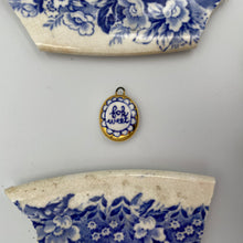 Load image into Gallery viewer, 50. fok weet talisman