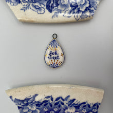 Load image into Gallery viewer, 53. fok weet talisman
