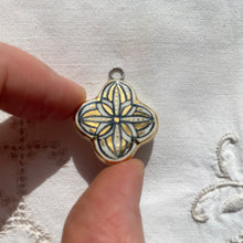 Load image into Gallery viewer, 25. mandala talisman