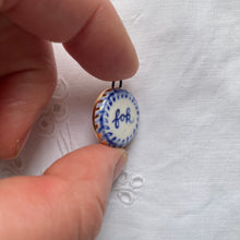 Load image into Gallery viewer, 37. fok talisman