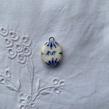 Load image into Gallery viewer, 43. yes-no talisman