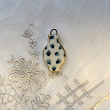 Load image into Gallery viewer, 140. flower pot talisman