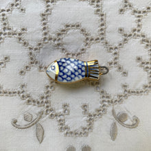 Load image into Gallery viewer, 41. fish talisman
