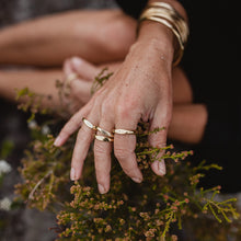 Load image into Gallery viewer, Brass ring 1