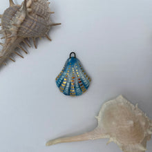 Load image into Gallery viewer, 15. shell talisman
