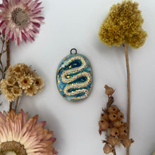 Load image into Gallery viewer, 122. snake talisman

