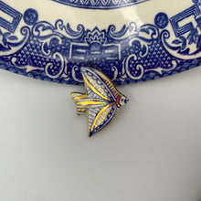 Load image into Gallery viewer, 166. flying bird talisman
