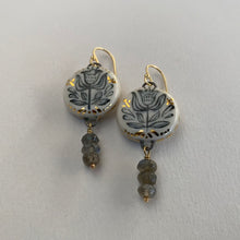 Load image into Gallery viewer, Talisman earrings 3
