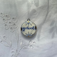 Load image into Gallery viewer, 27. gatvol talisman
